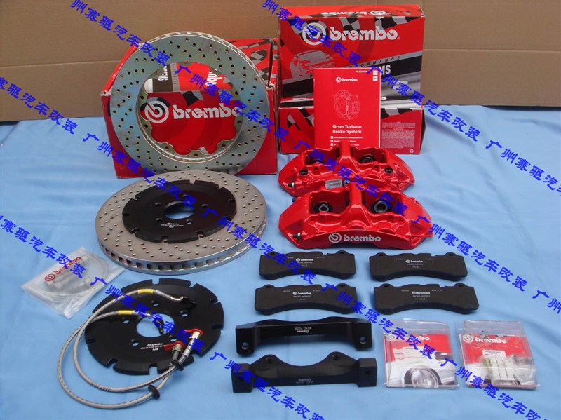 雪佛蘭科邁羅改裝BREMBO GT版實(shí)車(chē)套裝 大黃蜂專用BREMBO GT版前6后4剎車(chē)套裝