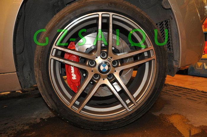 英國(guó)AP 寶馬AP 寶馬5系改裝AP剎車 寶馬專用AP卡鉗 寶馬F10前輪改裝剎車 寶馬F10前輪剎車套裝 