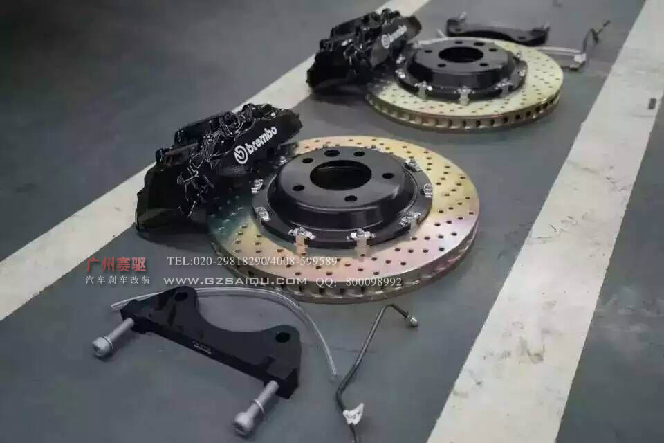 brembo八活塞剎車(chē)