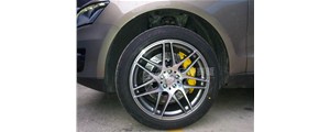 【廣州賽驅(qū)】奧迪Q5改裝brembo剎車GTN六活塞剎車