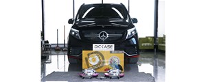 奔馳威霆高速上剎車偏軟，升級DICASE六活塞剎車經濟且實用